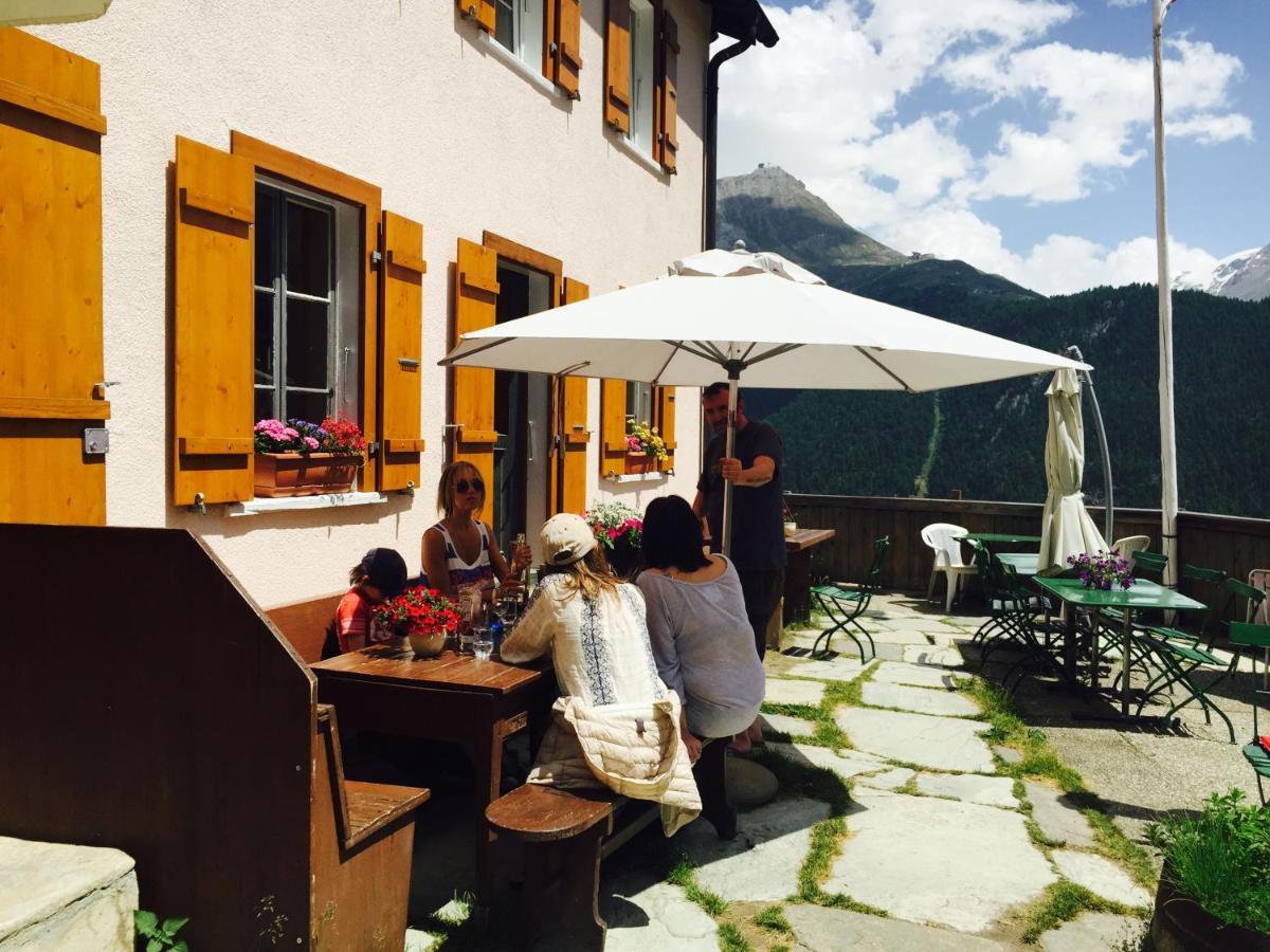 Edelweiss Mountain Guest House - 1 Hour Hike Up From Zermatt Station - On Hiking Trail - No Transport Екстер'єр фото