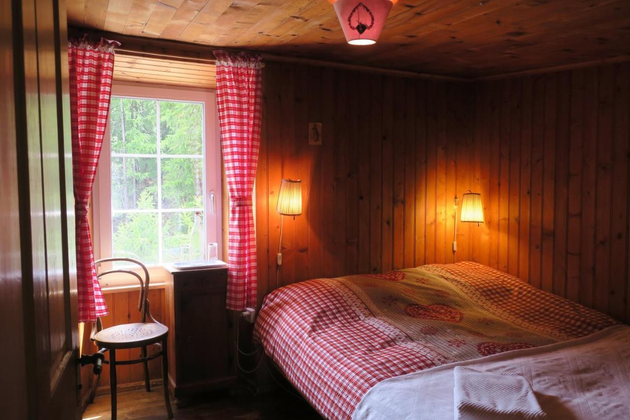 Edelweiss Mountain Guest House - 1 Hour Hike Up From Zermatt Station - On Hiking Trail - No Transport Екстер'єр фото